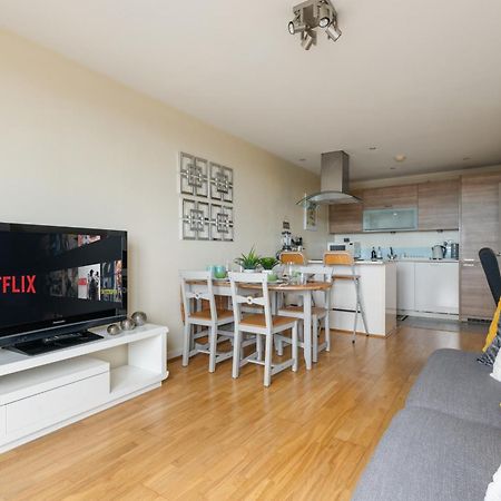 Stratford Skyview Apartment London Eksteriør bilde
